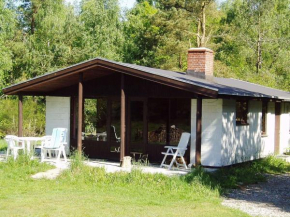 Two-Bedroom Holiday home in Allingåbro 1